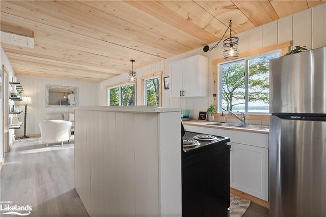 1192 Glen Gordon Road, House detached with 2 bedrooms, 0 bathrooms and 5 parking in Muskoka Lakes ON | Image 9