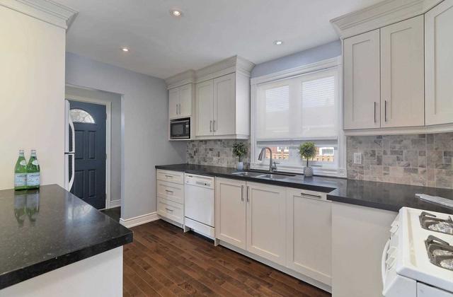 30 Castille Ave, House detached with 4 bedrooms, 3 bathrooms and 6 parking in Toronto ON | Image 6