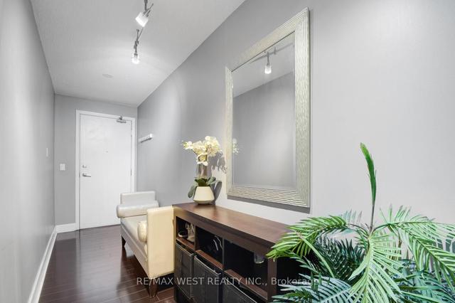 602 - 17 Barberry Pl, Condo with 2 bedrooms, 2 bathrooms and 1 parking in Toronto ON | Image 32