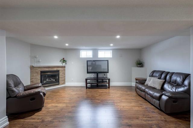 28 Deer Hollow Crt, House detached with 3 bedrooms, 3 bathrooms and 10 parking in Caledon ON | Image 20