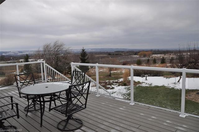 728398 21st Sideroad, House detached with 2 bedrooms, 2 bathrooms and null parking in The Blue Mountains ON | Image 25