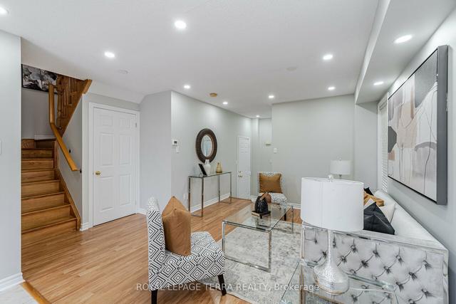 8 Trudelle Cres, House semidetached with 3 bedrooms, 3 bathrooms and 3 parking in Brampton ON | Image 37