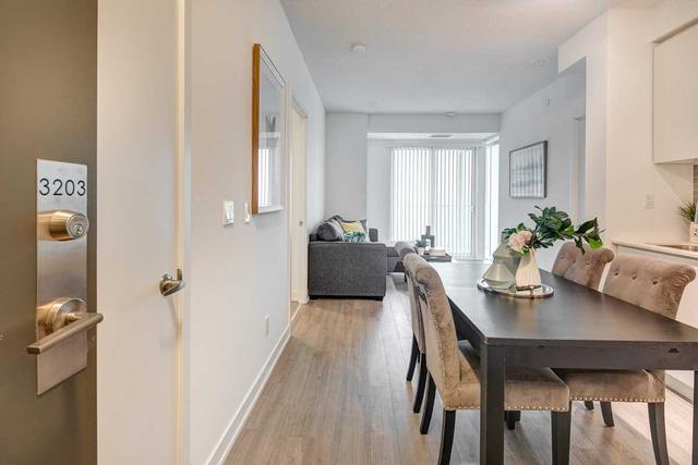 3203 - 5180 Yonge St, Condo with 2 bedrooms, 2 bathrooms and 1 parking in Toronto ON | Image 1