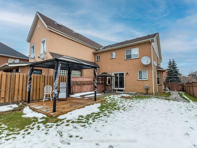 53 Pressed Brick Dr, House semidetached with 4 bedrooms, 4 bathrooms and 4 parking in Brampton ON | Image 31