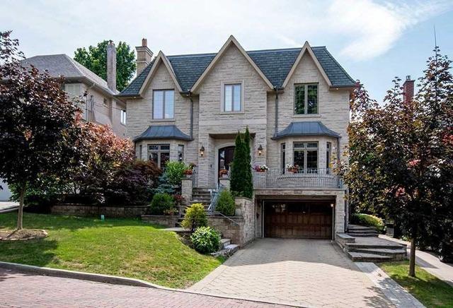 112 Glenayr Rd, House detached with 4 bedrooms, 7 bathrooms and 6 parking in Toronto ON | Image 1
