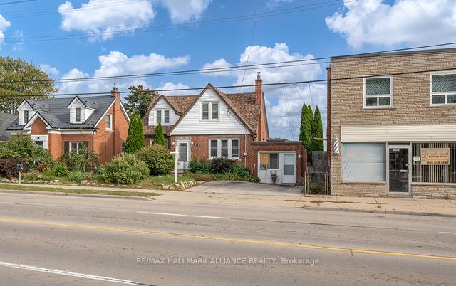 2163 King St E, House detached with 4 bedrooms, 3 bathrooms and 2 parking in Hamilton ON | Image 12