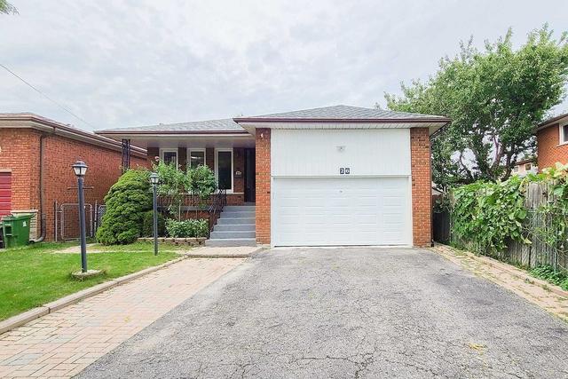 26 Glendinning Ave, House detached with 5 bedrooms, 5 bathrooms and 4 parking in Toronto ON | Image 15