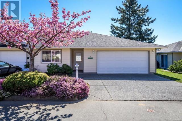 8 - 417 Heather Crt, House attached with 2 bedrooms, 2 bathrooms and 2 parking in Comox BC | Image 1