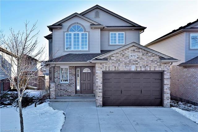 975 Marigold Street, House detached with 3 bedrooms, 2 bathrooms and 4 parking in London ON | Image 1