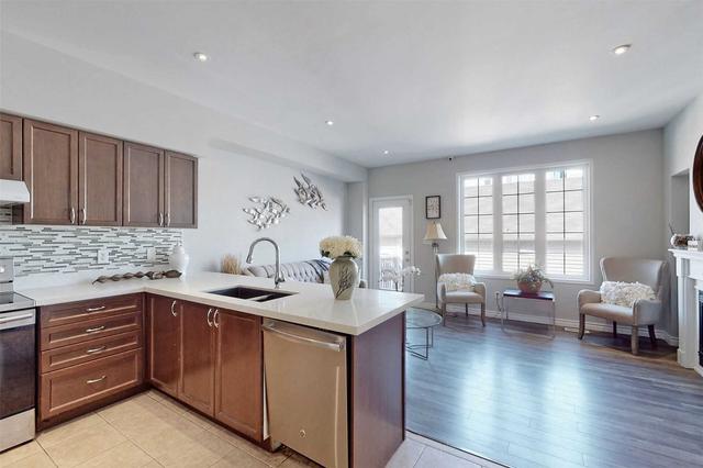 7 Boot Terr, House semidetached with 4 bedrooms, 5 bathrooms and 2 parking in Toronto ON | Image 40