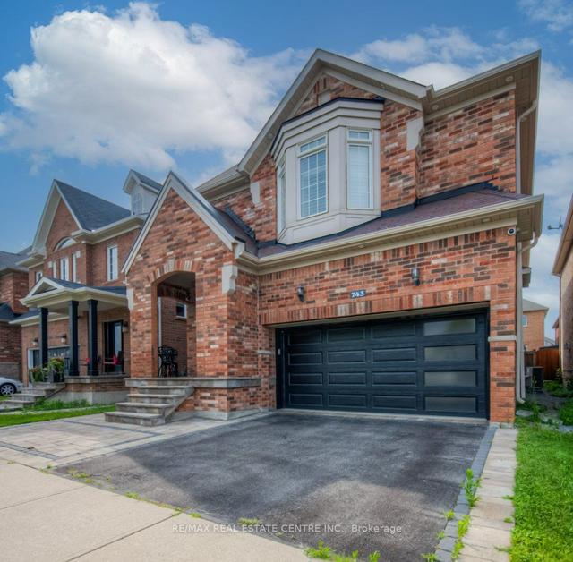 743 Cahoun Terr, House detached with 5 bedrooms, 5 bathrooms and 4 parking in Milton ON | Image 1