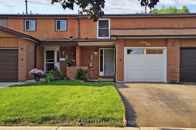 61 Aylmer Cres, House attached with 3 bedrooms, 2 bathrooms and 2 parking in Hamilton ON | Image 1