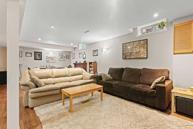 60 Fitzgerald Dr, House detached with 4 bedrooms, 4 bathrooms and 4 parking in Ajax ON | Image 5