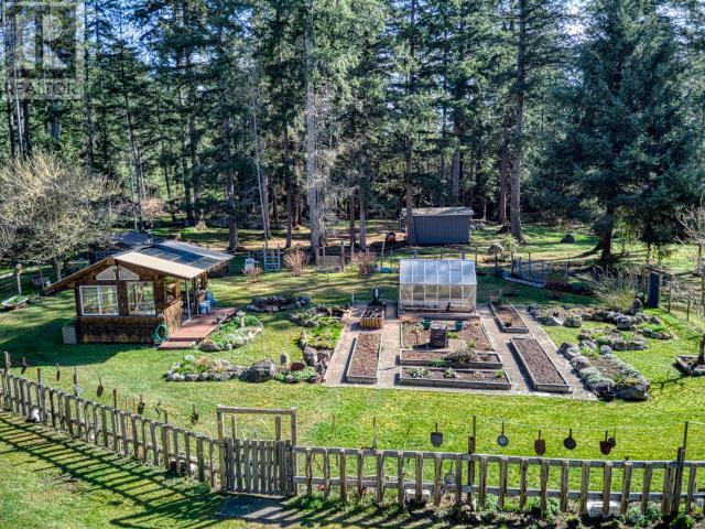 9537 Nassichuk Road, House detached with 4 bedrooms, 2 bathrooms and 8 parking in Powell River C BC | Image 51