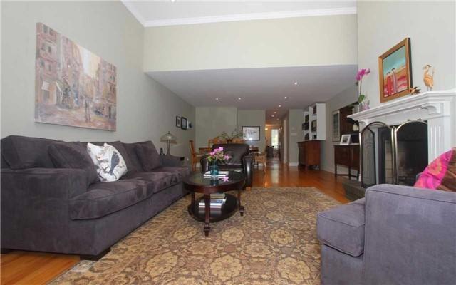 79 Taunton Rd, House attached with 3 bedrooms, 3 bathrooms and 2 parking in Toronto ON | Image 5