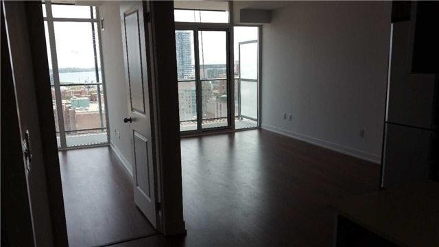 1609 - 105 George St, Condo with 1 bedrooms, 1 bathrooms and null parking in Toronto ON | Image 4