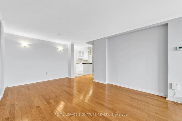 ph04 - 812 Burnhamthorpe Rd, Condo with 3 bedrooms, 2 bathrooms and 2 parking in Toronto ON | Image 13