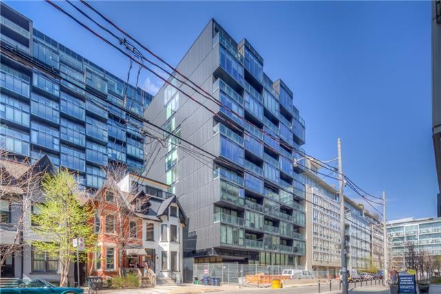 503 - 38 Stewart St, Condo with 2 bedrooms, 2 bathrooms and 1 parking in Toronto ON | Image 3
