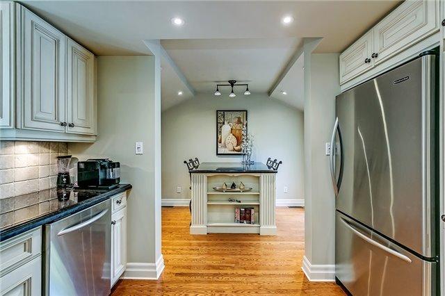475 Coleen Dr, House detached with 2 bedrooms, 2 bathrooms and 8 parking in Oakville ON | Image 8