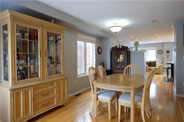 8 Limestone St, House semidetached with 3 bedrooms, 3 bathrooms and 2 parking in Markham ON | Image 4
