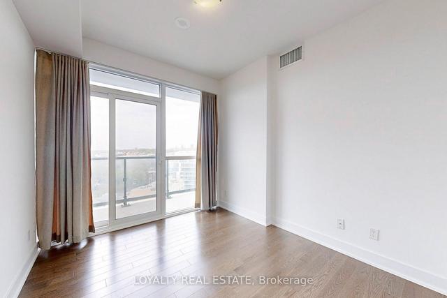 1202 - 181 Bedford Rd, Condo with 2 bedrooms, 2 bathrooms and 0 parking in Toronto ON | Image 8