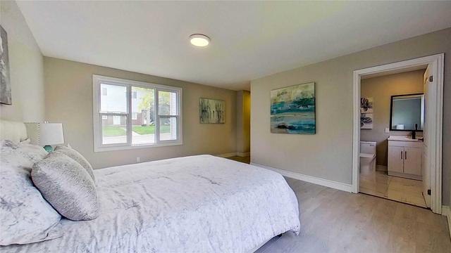 85 Adam St, House detached with 4 bedrooms, 2 bathrooms and 3 parking in Cambridge ON | Image 6