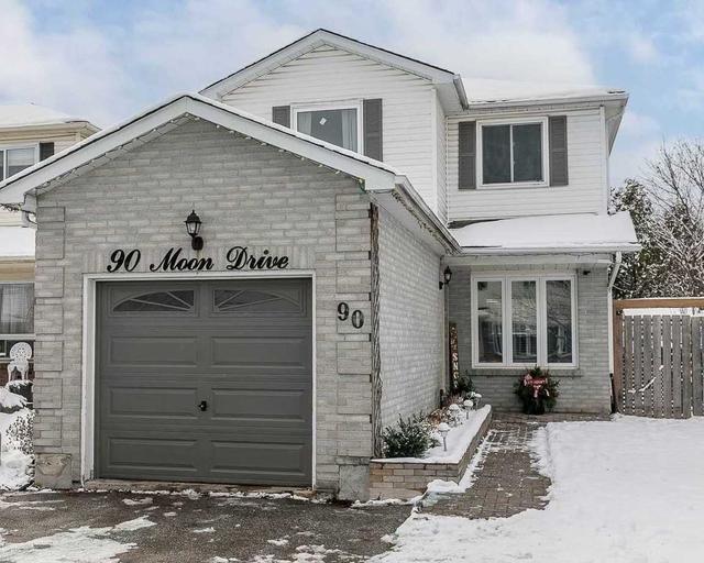 90 Moon Dr, House detached with 3 bedrooms, 2 bathrooms and 5 parking in Barrie ON | Image 1