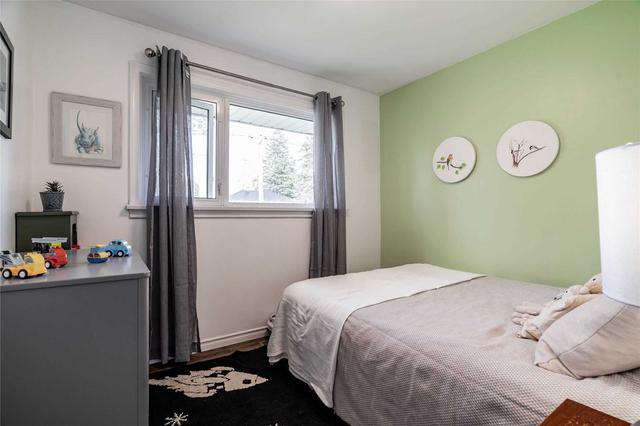 6 Hamel Ave, House detached with 3 bedrooms, 2 bathrooms and 5 parking in Guelph ON | Image 8