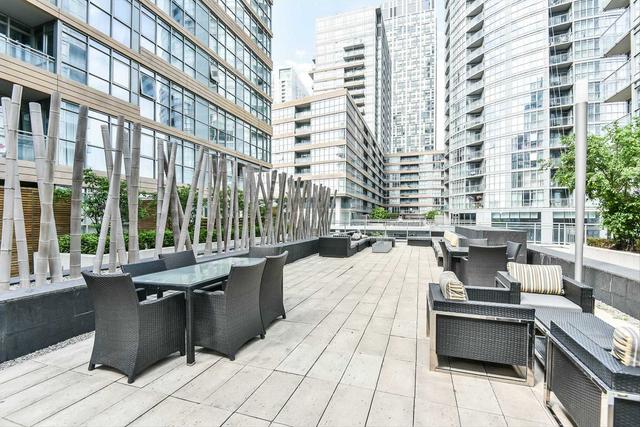 4116 - 15 Iceboat Terr, Condo with 1 bedrooms, 1 bathrooms and 1 parking in Toronto ON | Image 20
