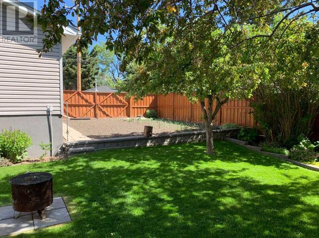 4412 33 Avenue, House detached with 3 bedrooms, 2 bathrooms and 2 parking in Calgary AB | Image 34