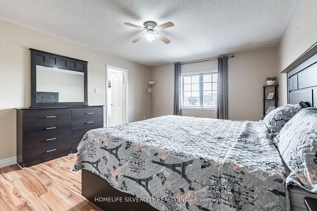 100 Monaco Crt, House attached with 3 bedrooms, 5 bathrooms and 4 parking in Brampton ON | Image 11
