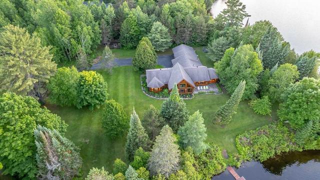2631 Kashagawigamog Lake Rd, House detached with 3 bedrooms, 2 bathrooms and 8 parking in Dysart et al ON | Image 14