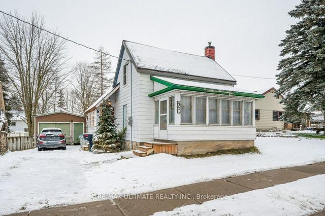 720 Main St. St E, House detached with 2 bedrooms, 3 bathrooms and 3 parking in North Perth ON | Image 23