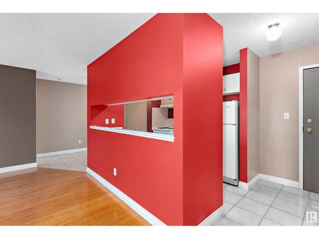 209 - 11620 9a Av Nw, Condo with 2 bedrooms, 2 bathrooms and 1 parking in Edmonton AB | Image 3