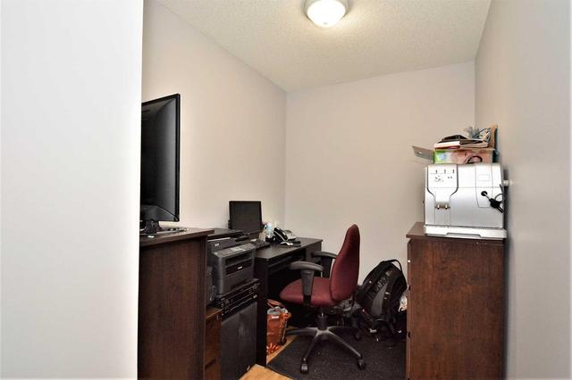 1403 - 8 Dayspring Circ, Condo with 2 bedrooms, 2 bathrooms and 1 parking in Brampton ON | Image 3