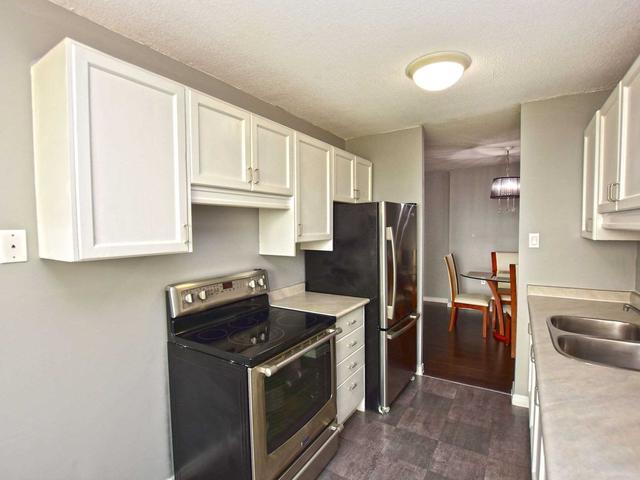 807 - 21 Knightsbridge Rd, Condo with 3 bedrooms, 1 bathrooms and 1 parking in Brampton ON | Image 4
