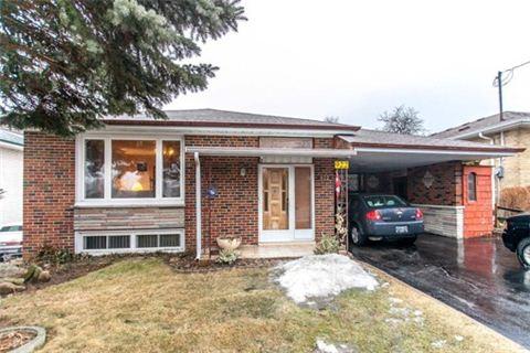 922 Mccowan Rd, House detached with 3 bedrooms, 2 bathrooms and 3 parking in Toronto ON | Image 1
