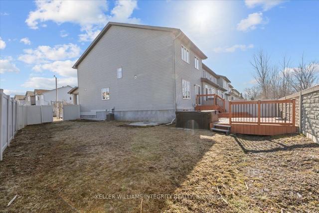 244 Macoun Circ, House attached with 4 bedrooms, 3 bathrooms and 4 parking in Ottawa ON | Image 24