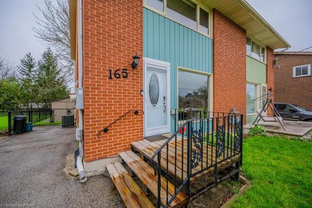 165 Fourth Avenue, House semidetached with 3 bedrooms, 1 bathrooms and 2 parking in Kitchener ON | Image 23