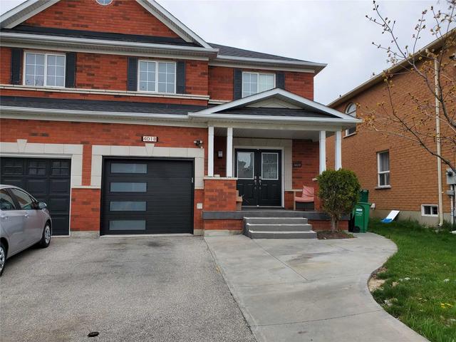 4018 Coachman Circ, House semidetached with 3 bedrooms, 3 bathrooms and 4 parking in Mississauga ON | Image 1