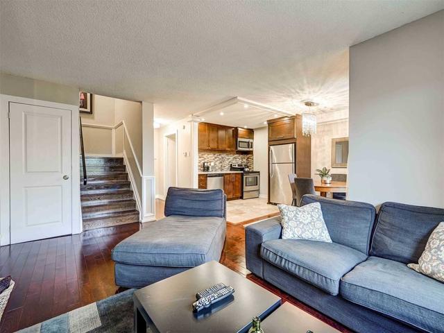 56 - 1030 Falgarwood Dr, Townhouse with 3 bedrooms, 2 bathrooms and 1 parking in Oakville ON | Image 12