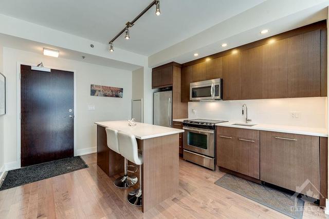 210 - 360 Patricia Avenue, Condo with 1 bedrooms, 1 bathrooms and 1 parking in Ottawa ON | Image 7