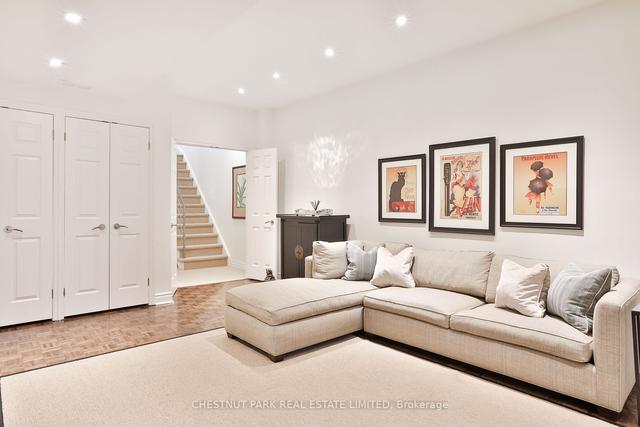 70 Alcorn Ave, House attached with 3 bedrooms, 4 bathrooms and 2 parking in Toronto ON | Image 29