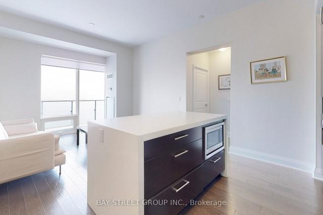 4609 - 1080 Bay St, Condo with 2 bedrooms, 2 bathrooms and 1 parking in Toronto ON | Image 30