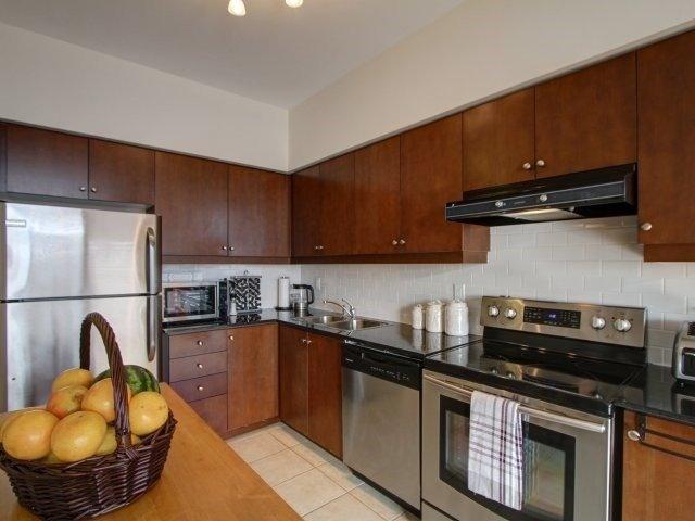 404 - 601 Kingston Rd, Condo with 2 bedrooms, 1 bathrooms and 1 parking in Toronto ON | Image 10