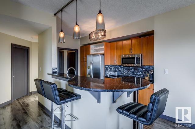 405 - 9707 105 St Nw, Condo with 2 bedrooms, 2 bathrooms and 1 parking in Edmonton AB | Image 13