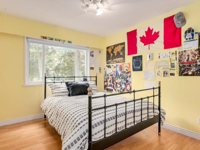 16885 20 Avenue, House detached with 3 bedrooms, 3 bathrooms and 8 parking in Surrey BC | Image 20