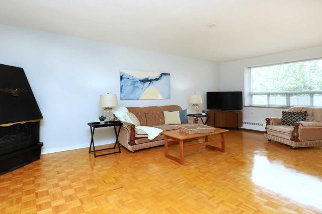 204 - 30 Allanhurst Dr, Condo with 1 bedrooms, 1 bathrooms and 0 parking in Toronto ON | Image 6