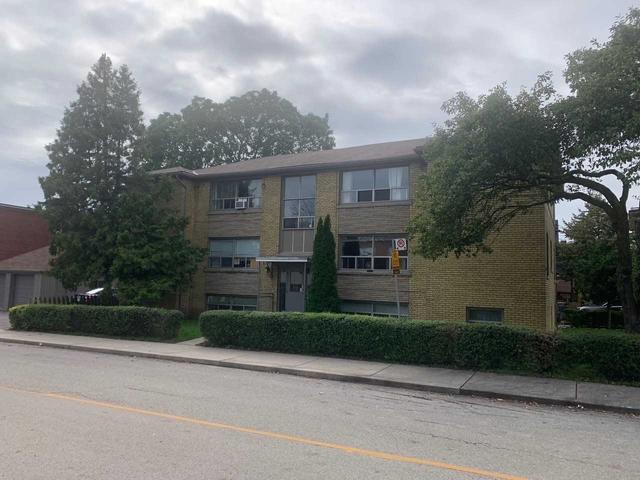 2719 Lake Shore Blvd W, House detached with 6 bedrooms, 5 bathrooms and 8 parking in Toronto ON | Image 23