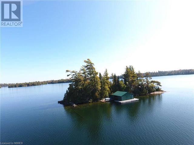944 - 4 Lake Temagami, House detached with 2 bedrooms, 0 bathrooms and null parking in Temagami ON | Image 6